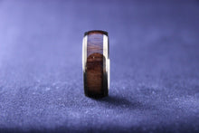 Load image into Gallery viewer, The Leicester