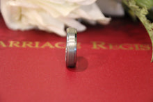 Load image into Gallery viewer, The Bussleton